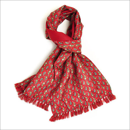 ऊनी रेशम मफलर