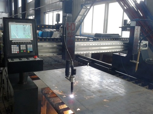 CNC Flame/Plasma Cutting Machine - All Metal, Max Cutting Width >4000 mm, Max Thickness >30 mm, Max Speed 3000-4000 mm/min - Modular Design, Customizable Dimensions, High Precision Cutting