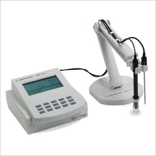 3200P pH Meter
