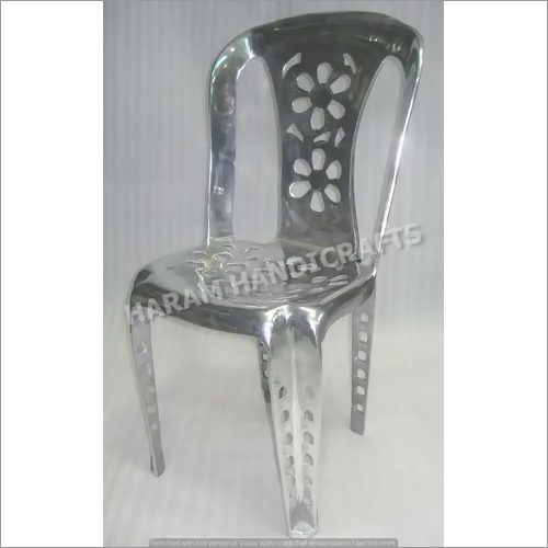 एल्यूमीनियम कुर्सी