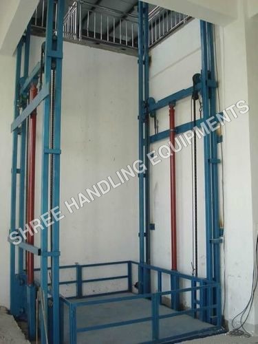 डबल साइड फ्रेम गुड्स लिफ्ट