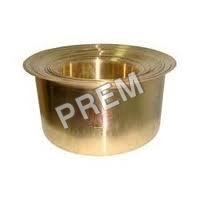 पोलिश पीतल के बर्तन