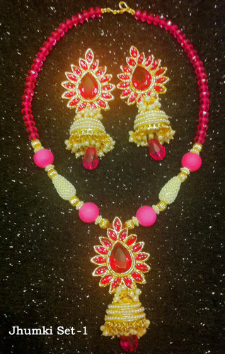 नेकलेस सेट