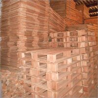 कस्टम वुडन पैलेट