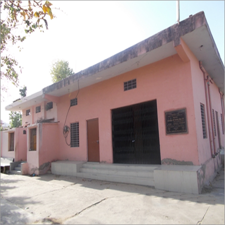 समुदाय केंद्र निर्माण