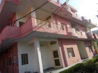 अधिकारी के जूते निर्माण