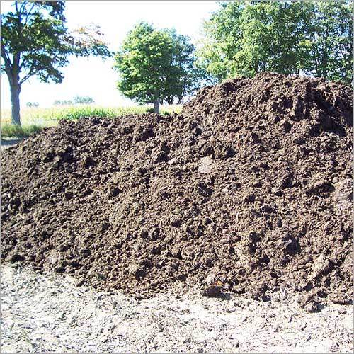 Agro Organic Manure - Organic Matter, Brown, 40% Moisture | Soil Enrichment, Nutrient Boost, Improves Texture