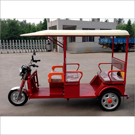 Battery Operated E Rickshaw