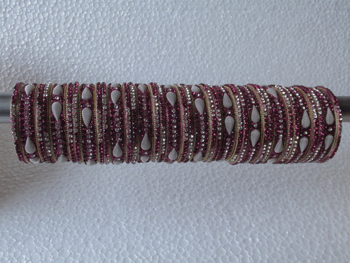 पीतल की चूड़ियाँ