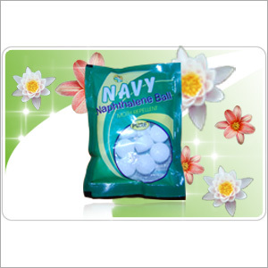 नैफ्थलीन की गोलियाँ