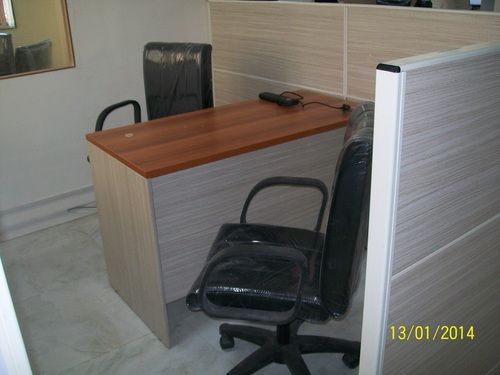 Workstation Chair Table