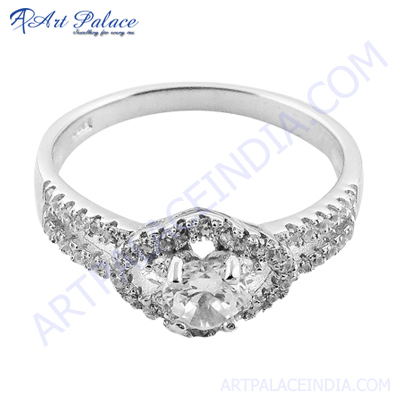 925 सिल्वर क्यूबिक जिरकोनिया राउंड रिंग