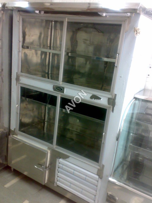 Silver  Transparent Vertical Display Chiller