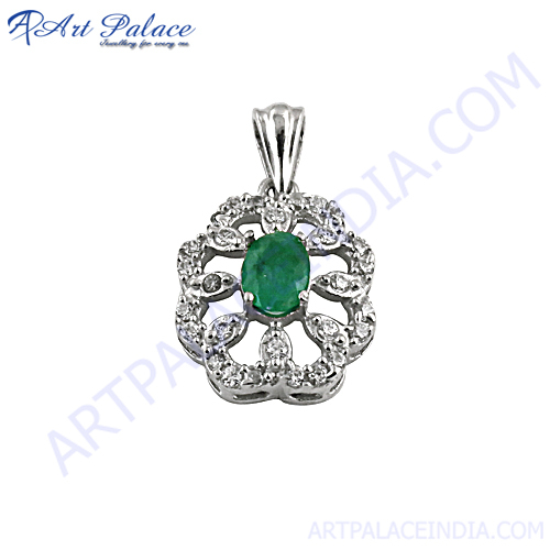 रॉयल ग्रीन सिल्वर पेंडेंट