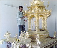 गोल्डन चैरियट