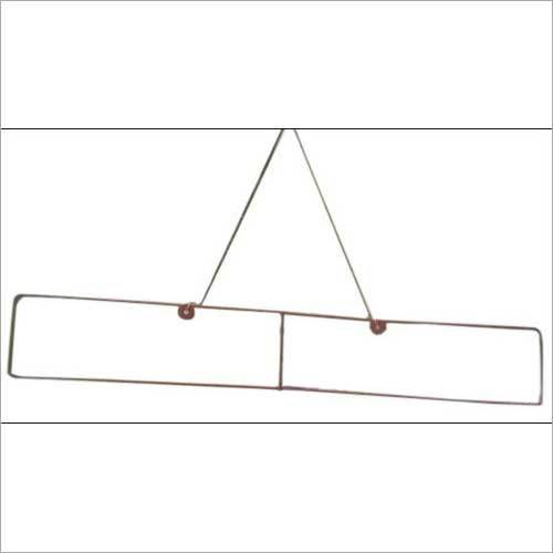 डिजाइनर वॉल हैंगर