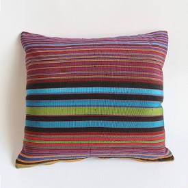 धारीदार ज़ैरे तकिया