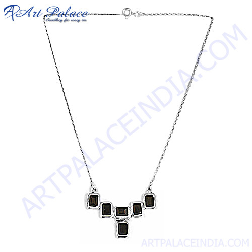 स्मोकी क्वार्ट्ज चांदी का हार