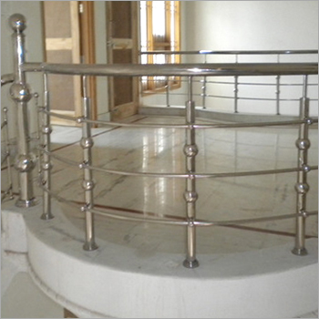 स्टेनलेस स्टील बालकनी रेलिंग्स