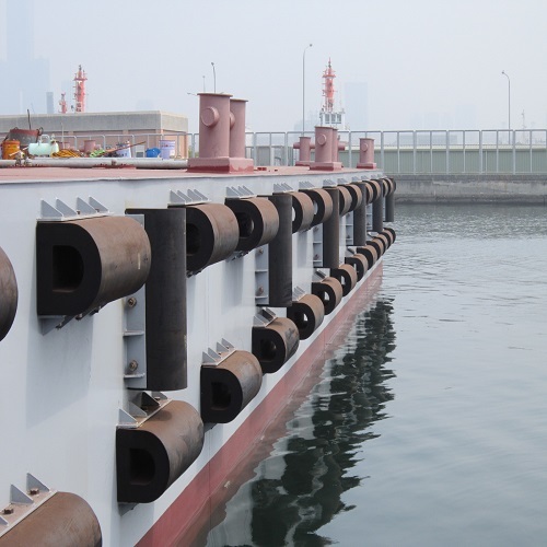 ब्लैक रबर फ़ेंडर