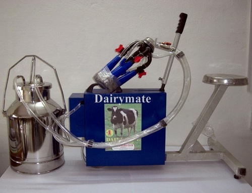 Stainless Steel Hand Operated Deluxe Model Milking Machine