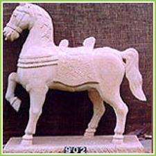 स्कल्पचर स्टोन फिगर्स पैटर्न