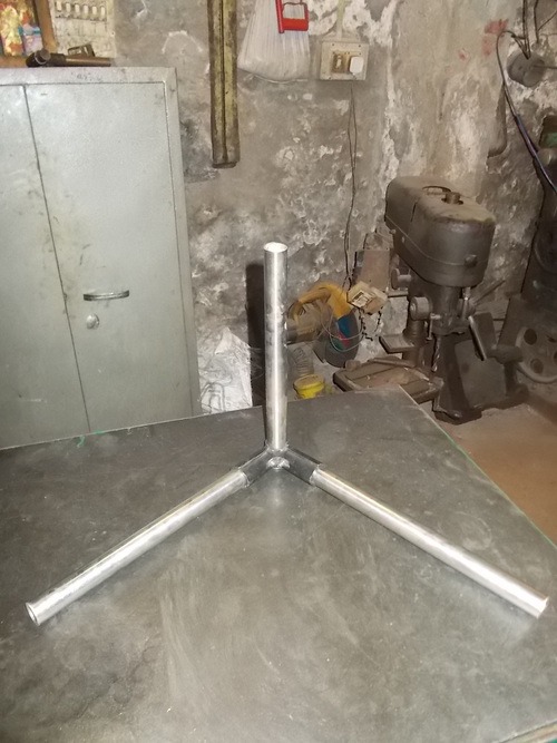 L Type Brackets