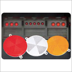 रोड रिफ्लेक्टर्स