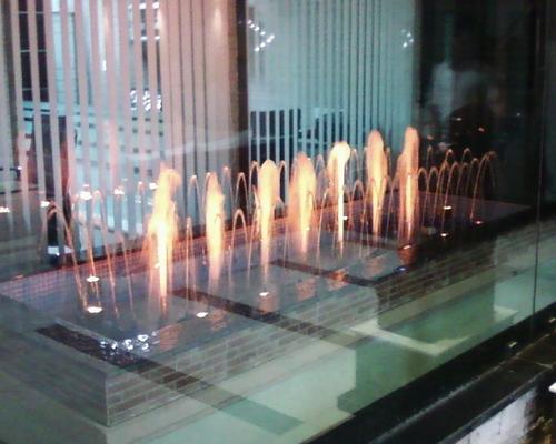 Lighting Water Fountain - Color: Yellow And Orange