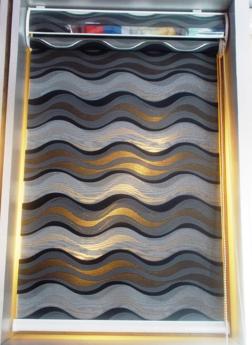 विंडो वेव ब्लाइंड्स