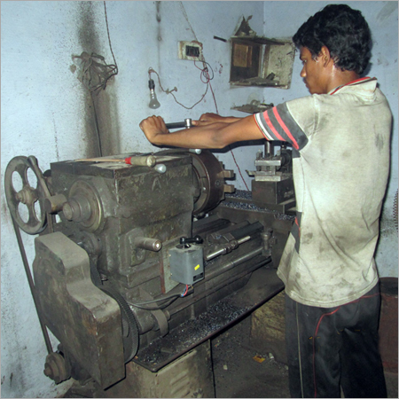 भारी लेथ मशीन