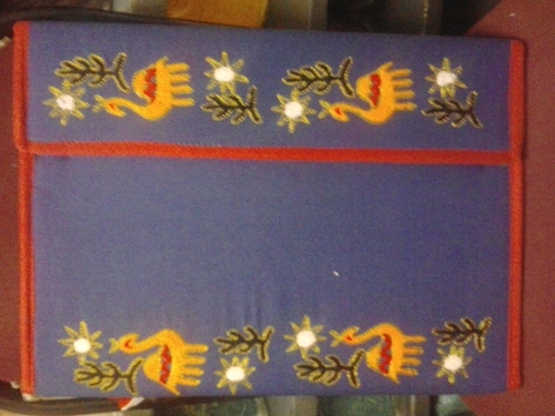 कढ़ाई फ्लैप फ़ोल्डर