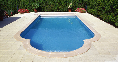 Outdoor Swimming Pool - Versatile Design , Ideal for Hotels and Residential Use, Available in Various Colors