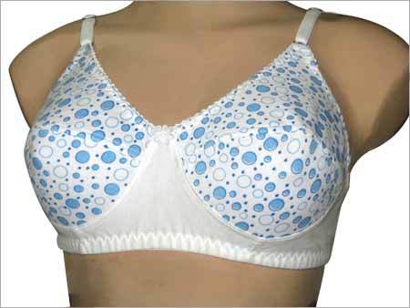 कस्टमाइज्ड लेडीज अंडरगार्मेंट्स