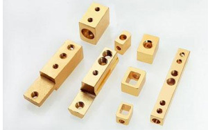 पीतल मीटर टर्मिनल