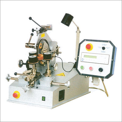 पीएलसी नियंत्रित बेंच मशीन: Rwe-मानक
