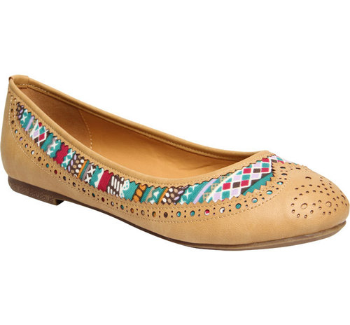 BATA WALKS GREEN Women Closed Shoes