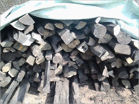 एबेनेस लकड़ी के लॉग