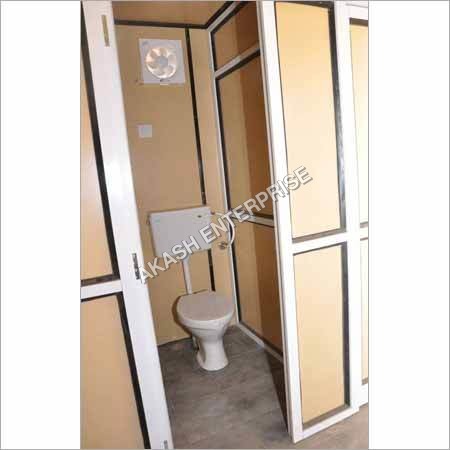 क्रीम मोबाइल सैनिटेशन यूनिट्स