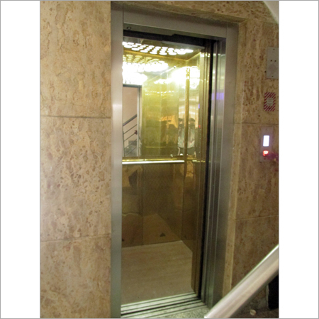 Manual Door Passenger Lifts