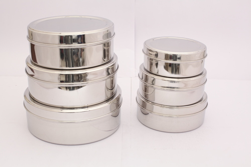 स्टेनलेस स्टील टिफिन बॉक्स