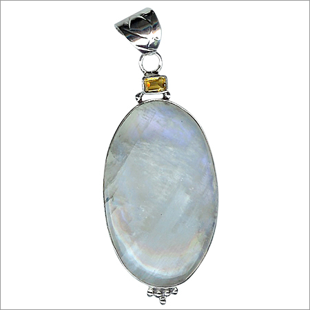 अर्ध-कीमती चांदी का लटकन