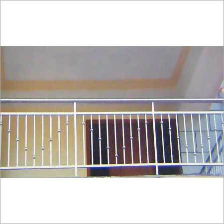 डिज़ाइनर स्टील ग्रिल्स