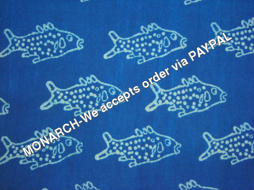 नीली मछली के सूती कपड़े