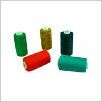 रंगीन सिलाई के धागे