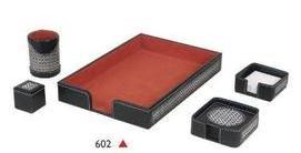 कार्यालय के लिए व्यक्तिगत सहायक उपकरण