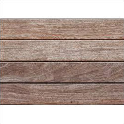 डिजाइनर लकड़ी के तख्त