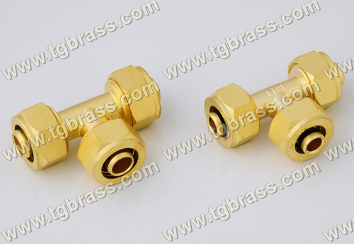 पीतल के बराबर टी