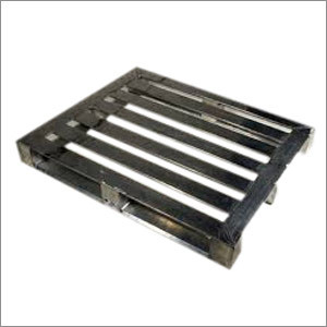 Metal Pallets - Color: Silver