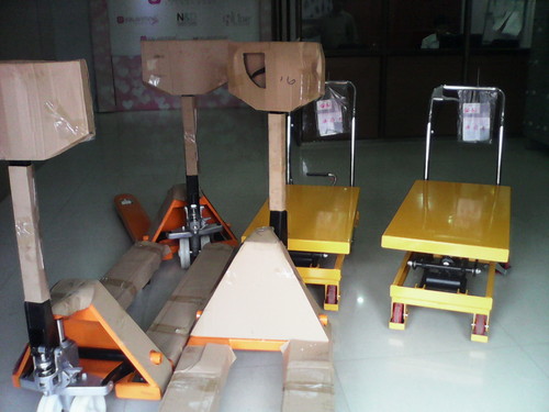 Durable Scissor Lift Table And Pallet Truck